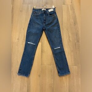 Abercrombie Jeans High Rise “The Skinny” NWT 26 Short